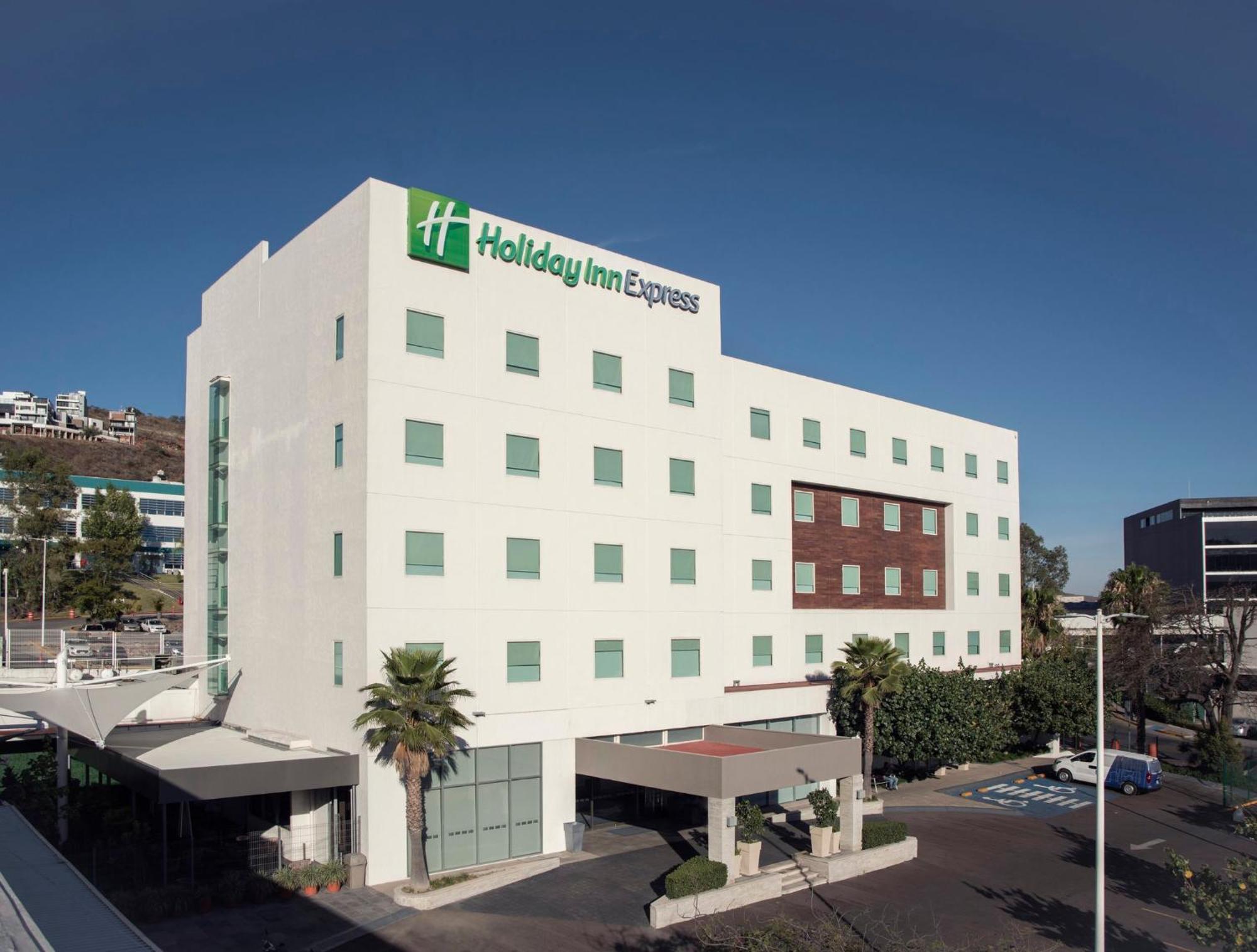 Holiday Inn Express Guadalajara Iteso, An Ihg Hotel Exterior photo